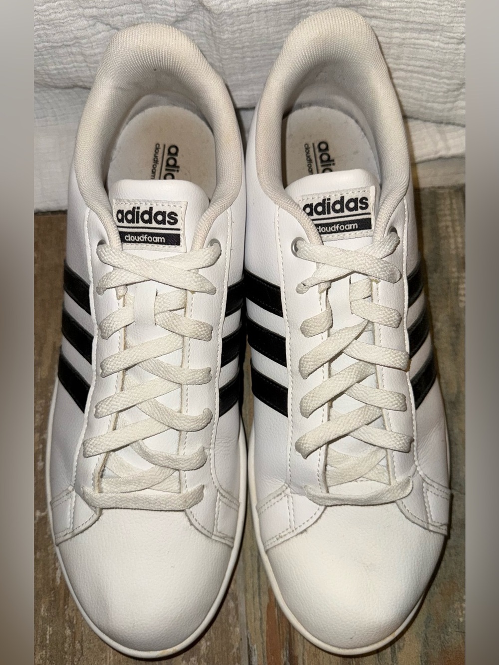 #0068 Men’s Adidas Cloudfoam Sneakers - White/Black 12
